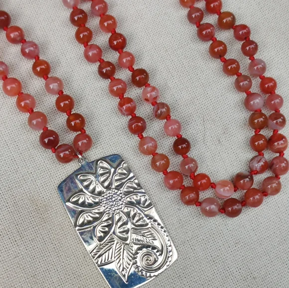🌻 Retired Jay King Sterling Silver Gemstone Flower Pendant Necklace